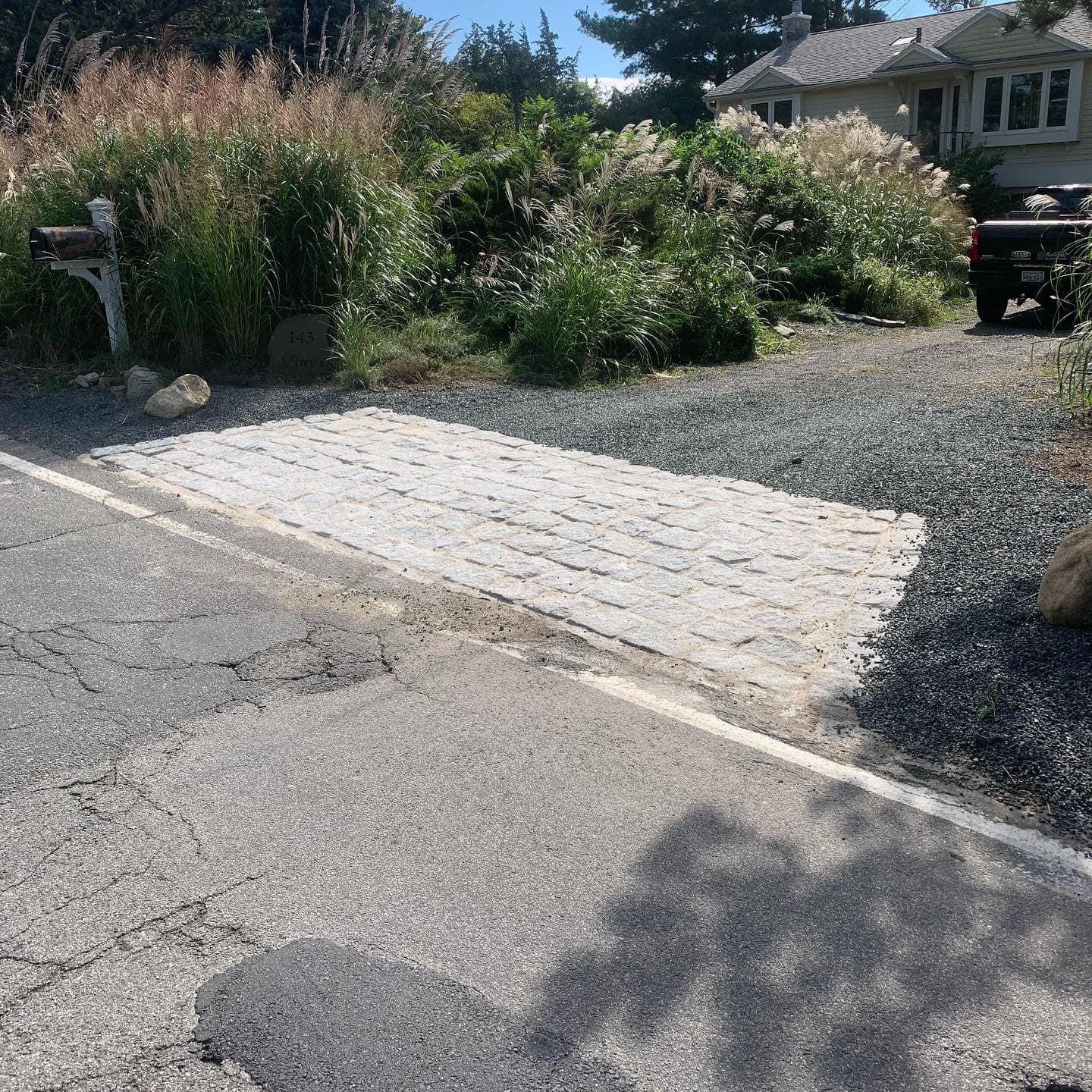 Cobblestone driveway apron